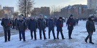 Руководство и личный состав УФСИН России по Удмуртской Республике возложили цветы к памятнику воину-интернационалисту в День защитника Отечества - УФСИН России по УР