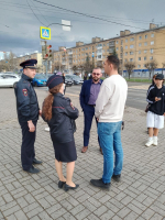 Он и другие участники рейда