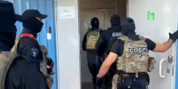 В Удмуртии при содействии спецназа Росгвардии задержан сотрудник исправительного учреждения и его экс-коллега, подозреваемые в превышении должностных полномочий - Росгвардия