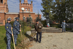 В рамках акции «Зеленая Россия» сотрудники исправительных учреждений УФСИН России по Удмуртской Республике облагородили памятники погибшим в годы Великой Отечественной войны