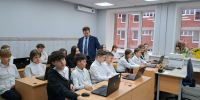 Школьники Удмуртии познакомились с устройством видеоплатформ на открытом «Уроке цифры» от VK - Министерство цифрового развития