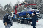 Три автомобиля изъяли приставы у водителей Ижевска за долги