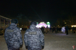 В Удмуртии в новогоднюю ночь росгвардейцы обеспечили охрану общественного порядка при проведении праздничных мероприятий