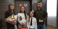 Александр Журавлев встретился с семьей защитника Родины - Единая Россия