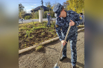 Личный состав исправительной колонии №5 принял участие в осеннем общегородском субботнике